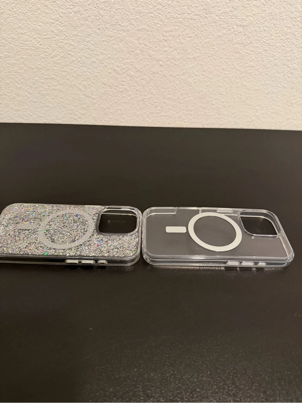 iPhone 16 Pro Case Bundle – Case-Mate Glitter MagSafe + OtterBox Clear MagSafe